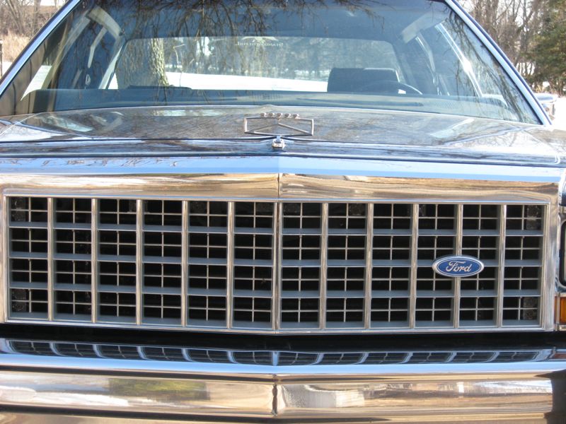 Click image for larger version. 

Name:	85 LTD grille and hood ornament.jpg 
Views:	34 
Size:	106.5 KB 
ID:	49753